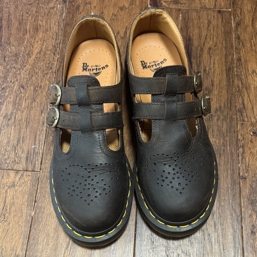 Dr. Martens dark brown 8065 Mary Jane’s